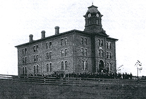 1882 Gustavus 'Old Main'